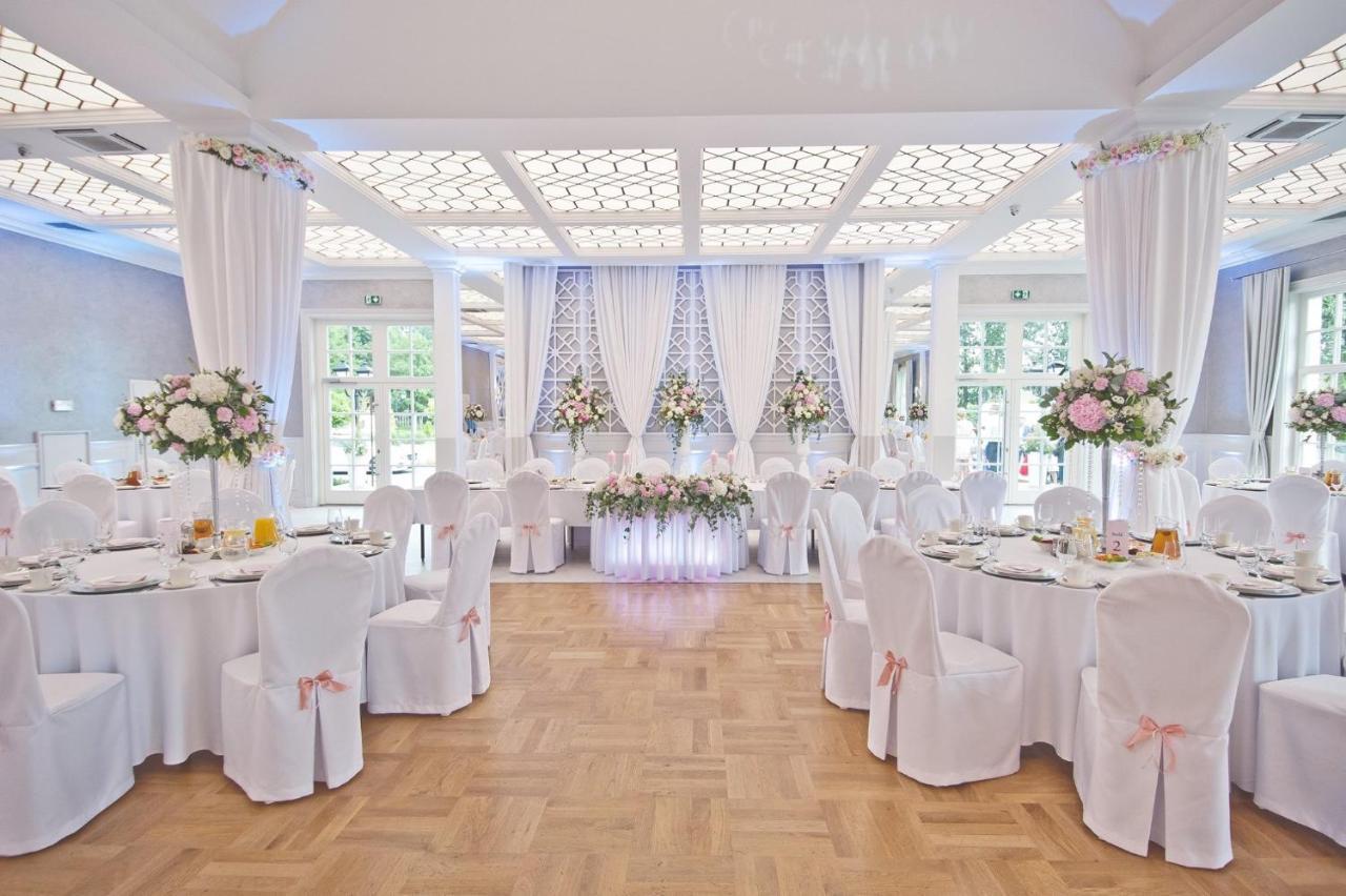 Włoszakowice Hotel Toscania מראה חיצוני תמונה